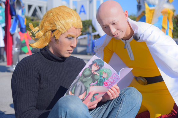 Forget Comics, These Cosplayers Will Warm Your Heart at Comiket 8910