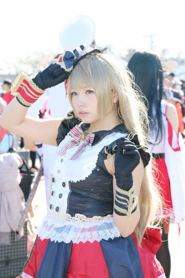 Forget Comics, These Cosplayers Will Warm Your Heart at Comiket 8929