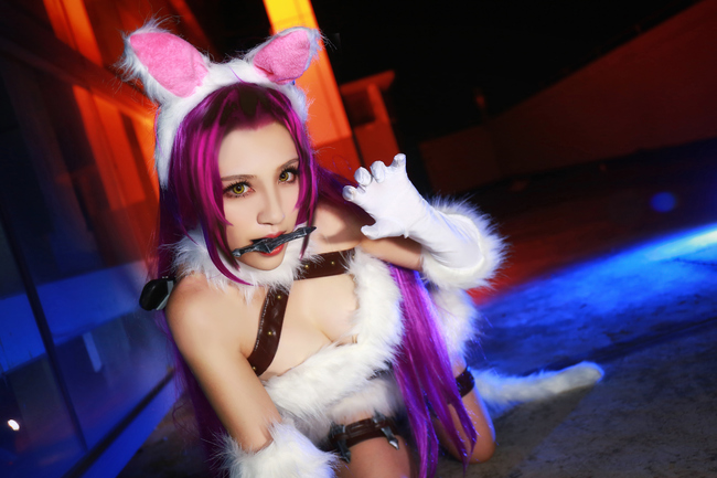 League of Legends Kitty Cat Katarina cosplay by Hikari Light 001