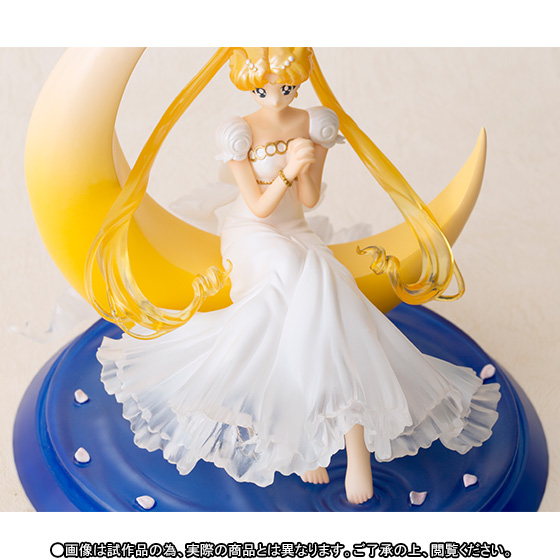 Princess Serenity Figuarts by Bandai 5