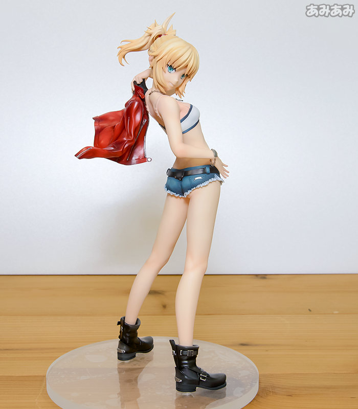 Saber's Daughter Joins the Holy Grail War in New Aquamarine Scale Figure 1