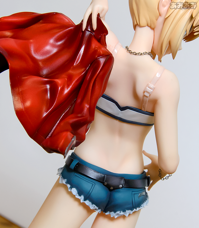 Saber's Daughter Joins the Holy Grail War in New Aquamarine Scale Figure 10