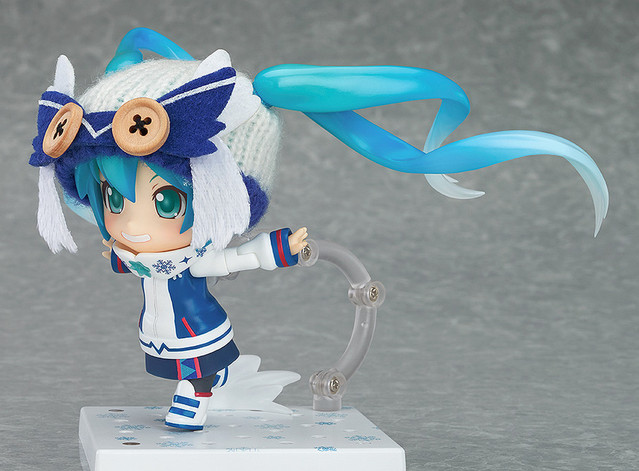 Snow Miku Figure 9