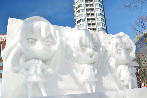 Snow Miku Love Live Madoka Magica and More Ice Sculptures Displayed at the 66th Sapporo Snow Festival haruhichan.com Love Live! Kousaka Honoka Sonoda Umi Minami Kotori ice sculpture 10