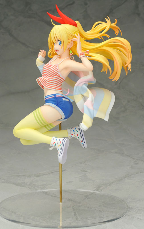 WAVE and Alter Release New Chitoge Figures Just in Time for Summer 3