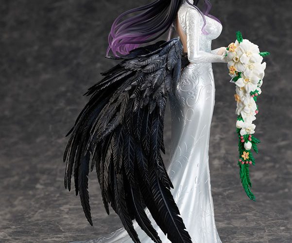 Overlord’s Albedo in a Wedding Dress!'