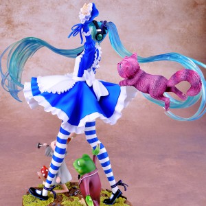 hatsune miku alice in wonderland figure