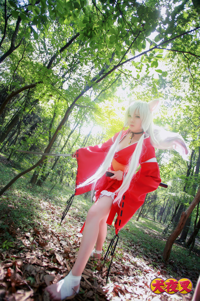 Impressive Female Inuyasha Cosplay Will Make You Question Your Childhood.