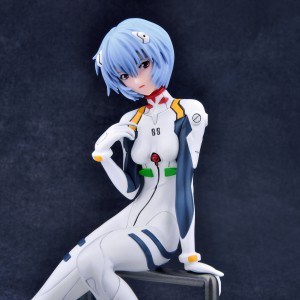 The Blue-Haired EVA Pilot Receives a New Figure haruhichan.com Neon Genesis Evangelion Ayanami Rei 04