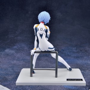 The Blue-Haired EVA Pilot Receives a New Figure haruhichan.com Neon Genesis Evangelion Ayanami Rei 09