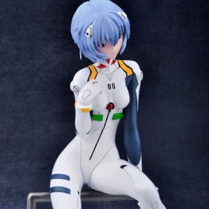 The Blue-Haired EVA Pilot Receives a New Figure haruhichan.com Neon Genesis Evangelion Ayanami Rei 10