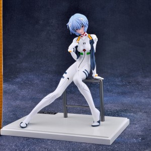 The Blue-Haired EVA Pilot Receives a New Figure haruhichan.com Neon Genesis Evangelion Ayanami Rei anime 00