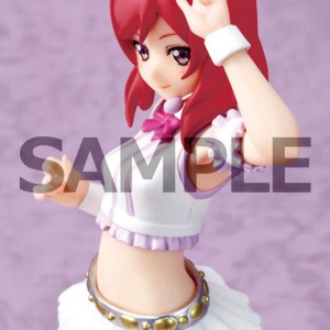 These Maki Nishikino and Nico Yazawa Figures Make a Cute Pair haruhichan.com Love Live anime figures 10